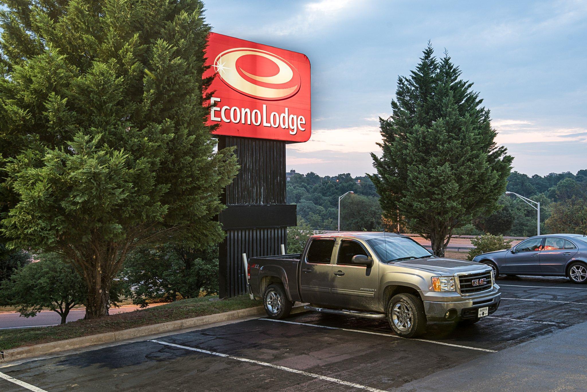 Econo Lodge Лінчбурґ Екстер'єр фото