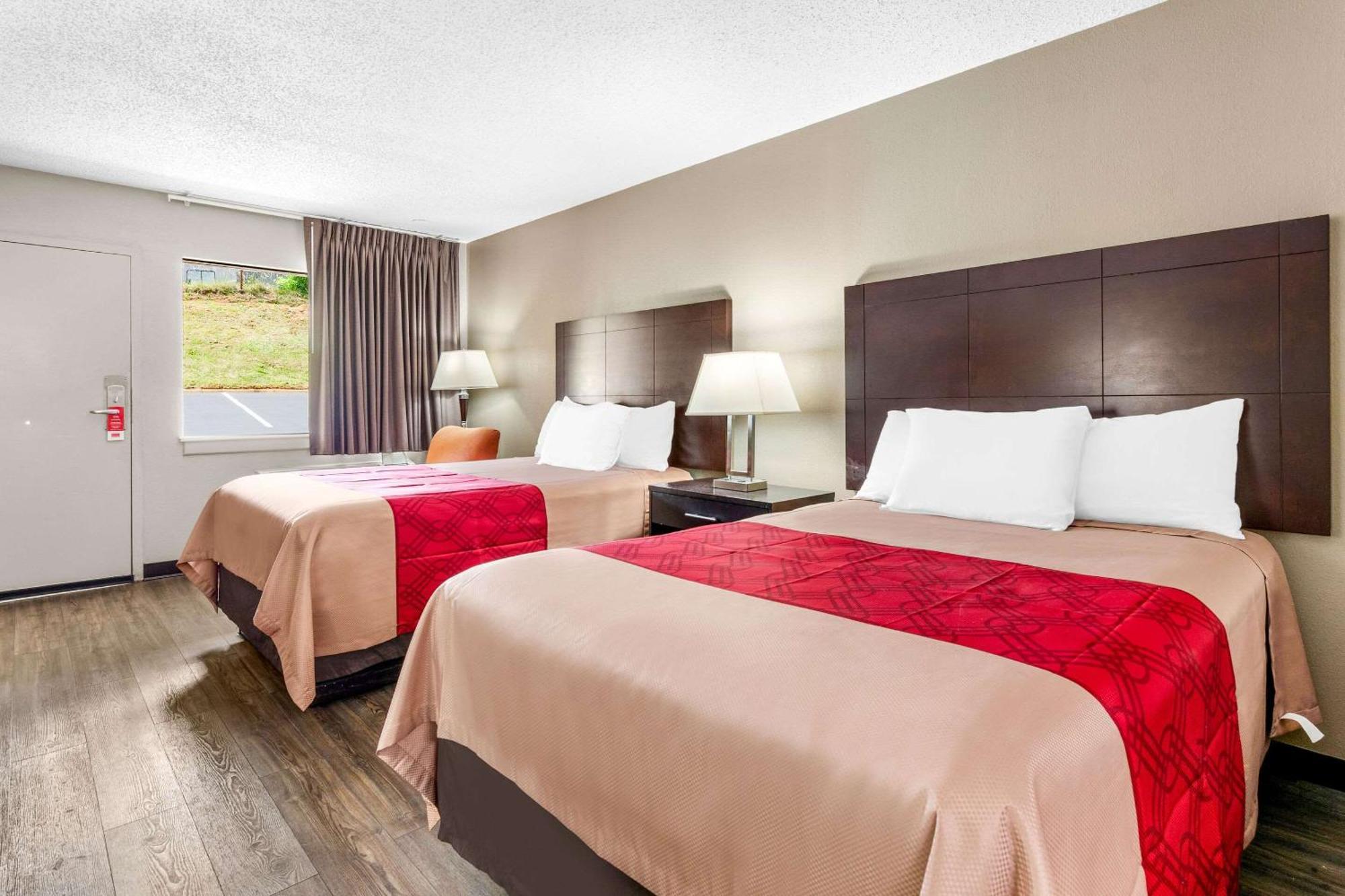 Econo Lodge Лінчбурґ Екстер'єр фото