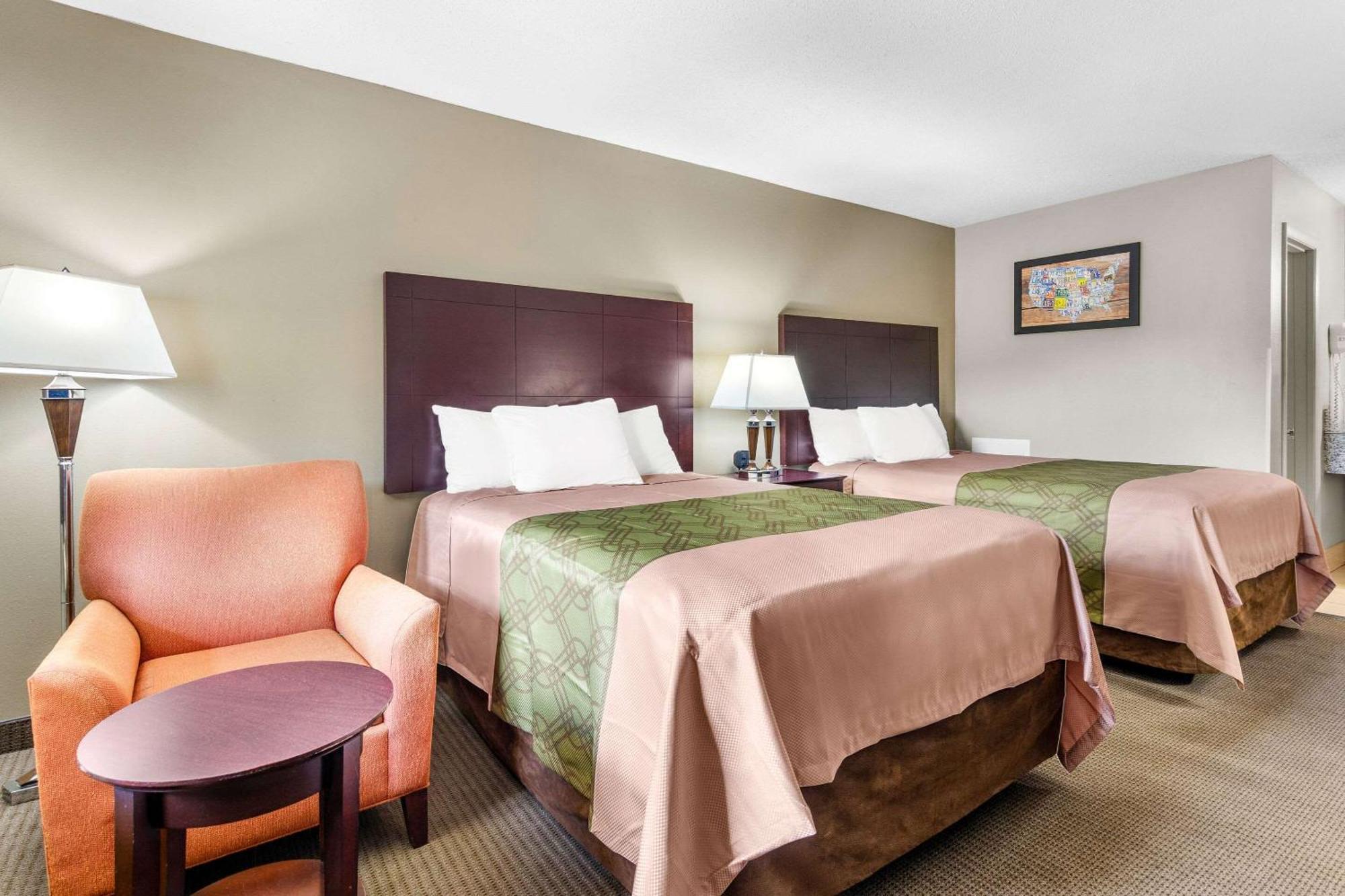 Econo Lodge Лінчбурґ Екстер'єр фото