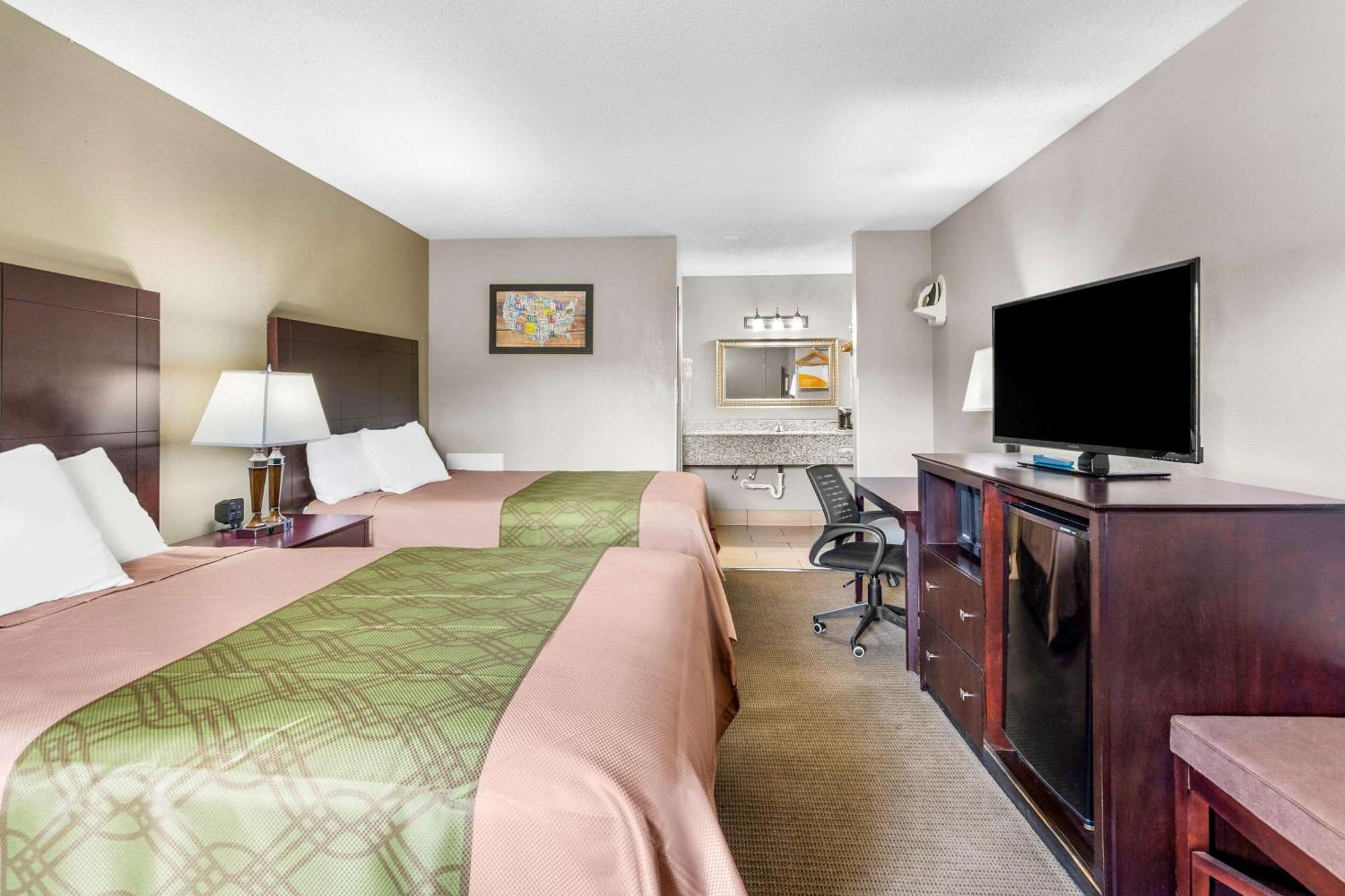 Econo Lodge Лінчбурґ Екстер'єр фото
